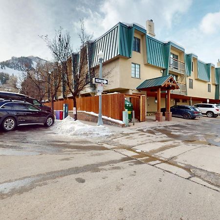 Vila Downtown Beauties Aspen Exteriér fotografie